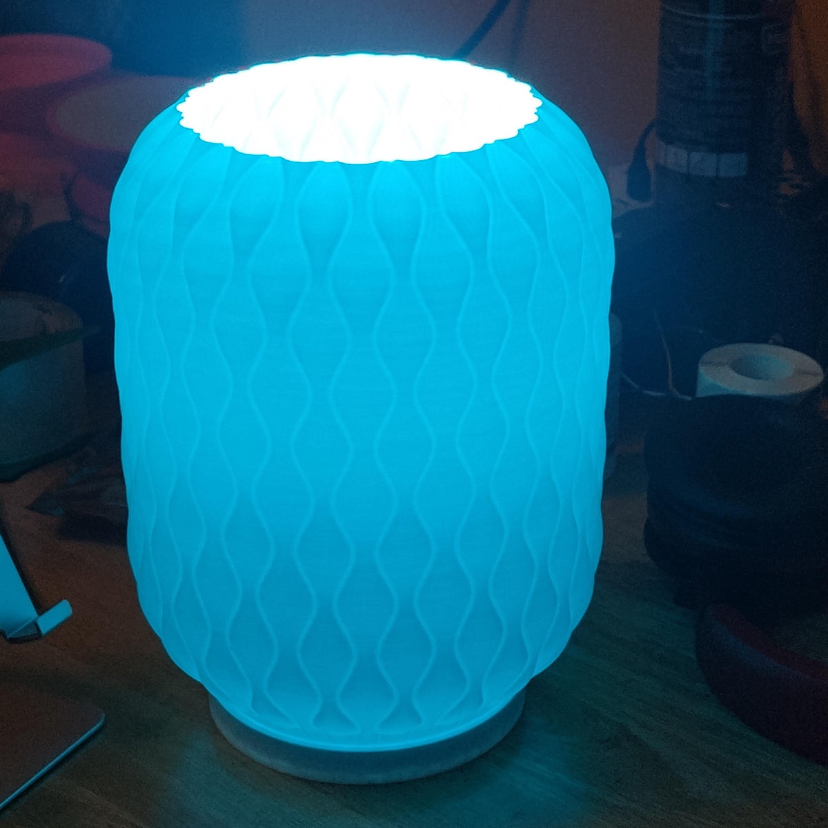 3D Printed Serene Wave Table Lamp, Diamond Lattice Accent Light, Funky Danish Pastel Bedside Lamp, Modern Textured Geometric Desk Light