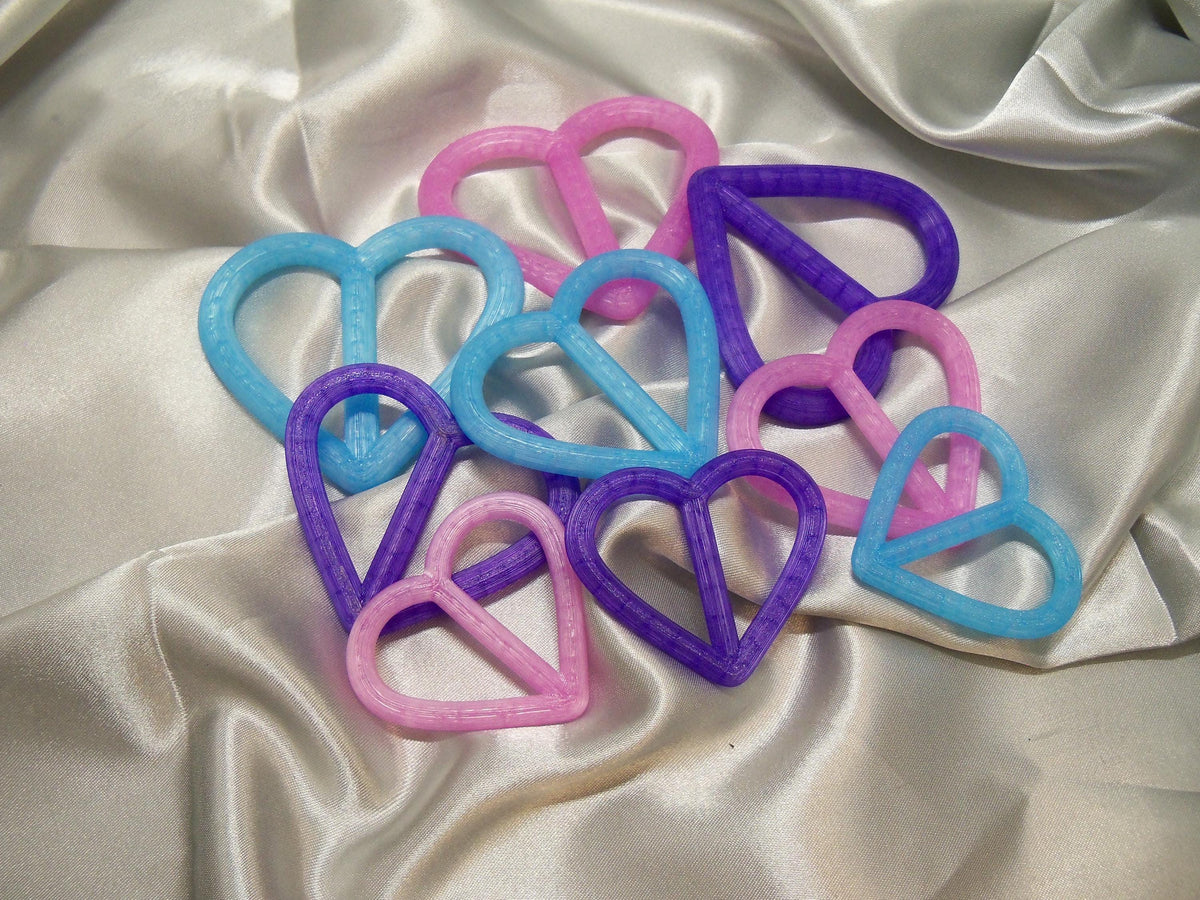 3D Printed Crystal Heart Shirt Clips, Pack Of 3 Sizes (50-70mm)