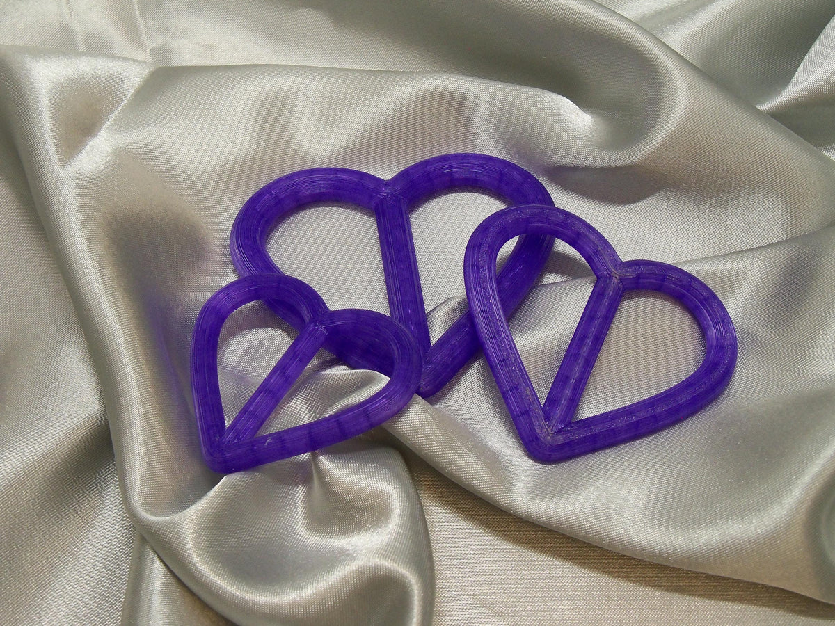 3D Printed Crystal Heart Shirt Clips, Pack Of 3 Sizes (50-70mm)