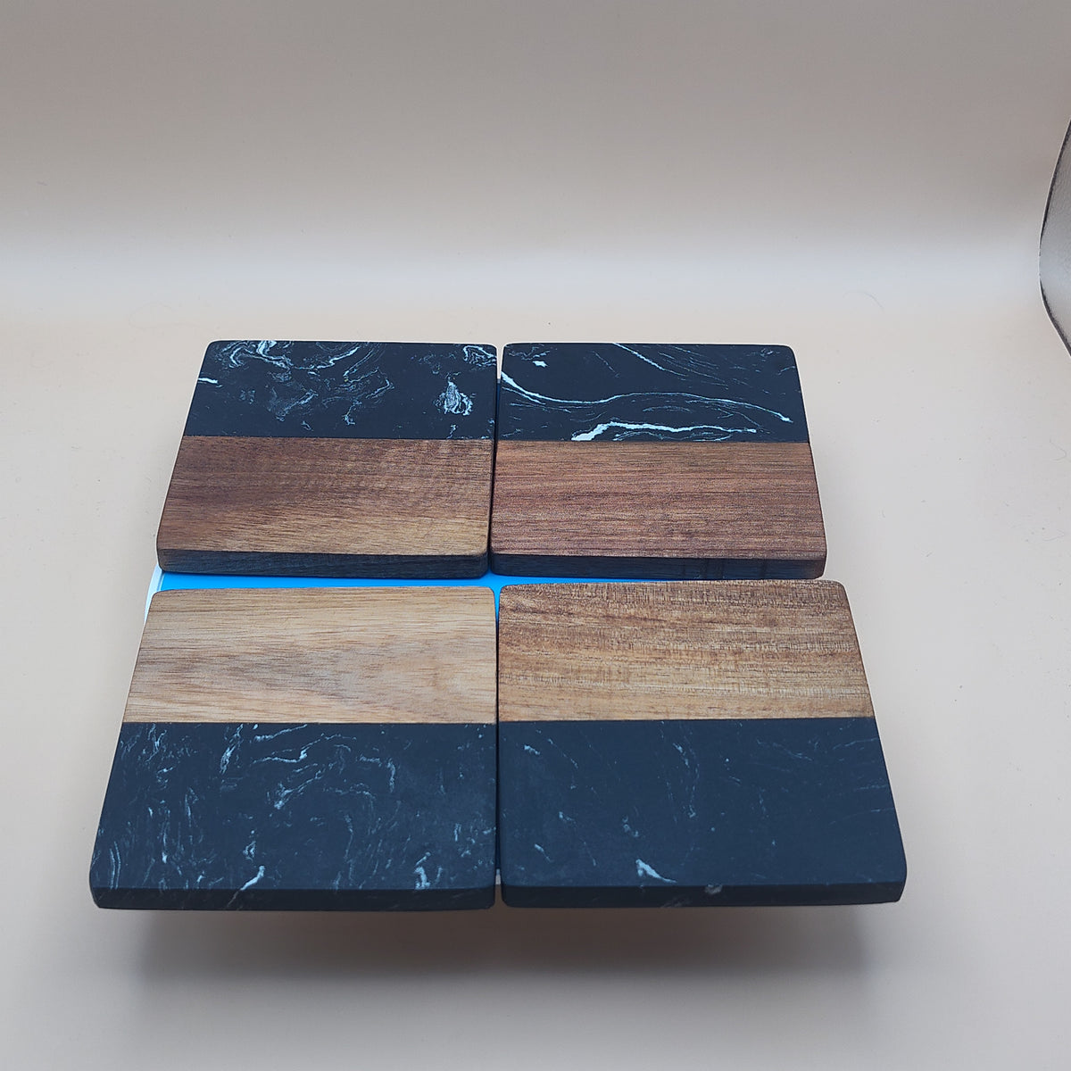 Marble and wood coaster set